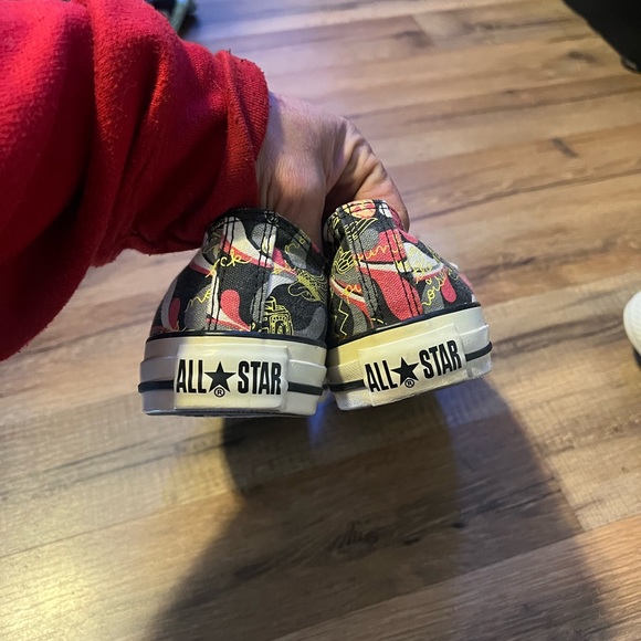 Multicolored women's converse size 9 - Picture 2 of 5